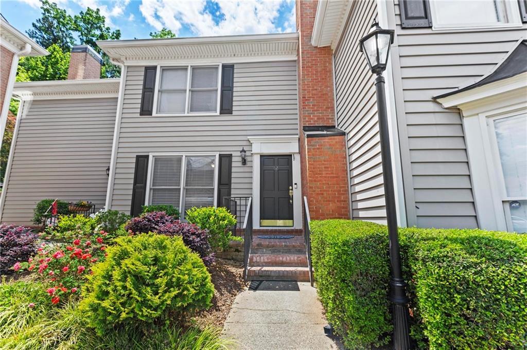62 Mount Vernon Cir., Atlanta, GA 30338