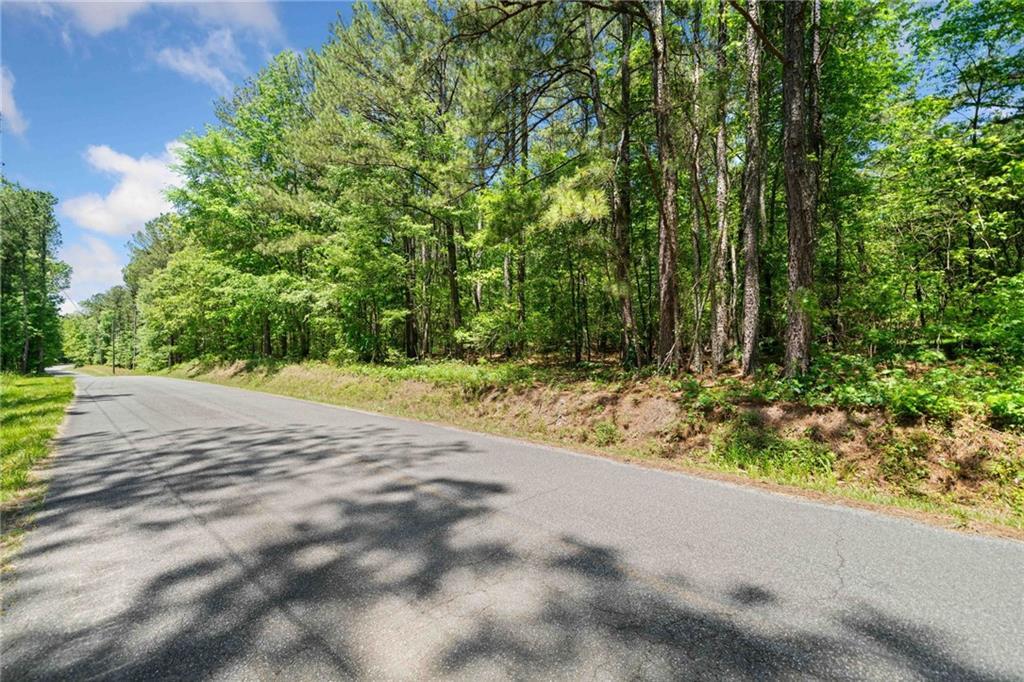 Timberwood Rd., White, GA 30184