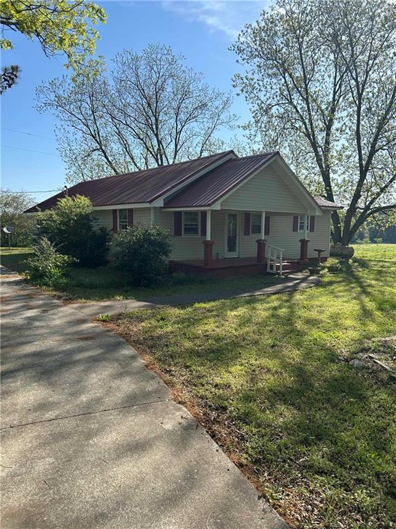 2110 Brindle Farmer Rd., Good Hope, GA 30641