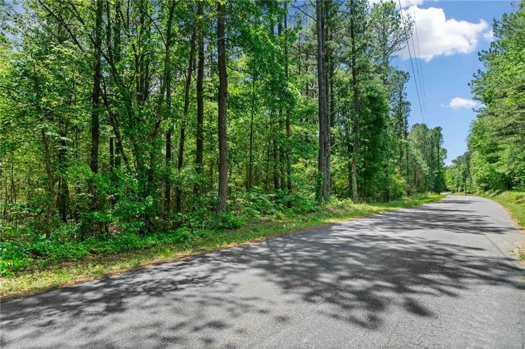 Timberwood Rd., White, GA 30184
