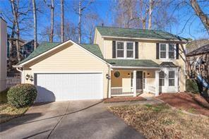 194 Beaverwood Ct., Lawrenceville, GA 30044