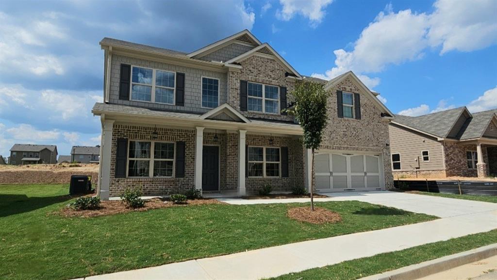 1107 Kingston Hill Dr., Loganville, GA 30052