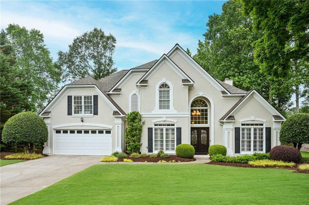 725 Heathland Dr., Roswell, GA 30075
