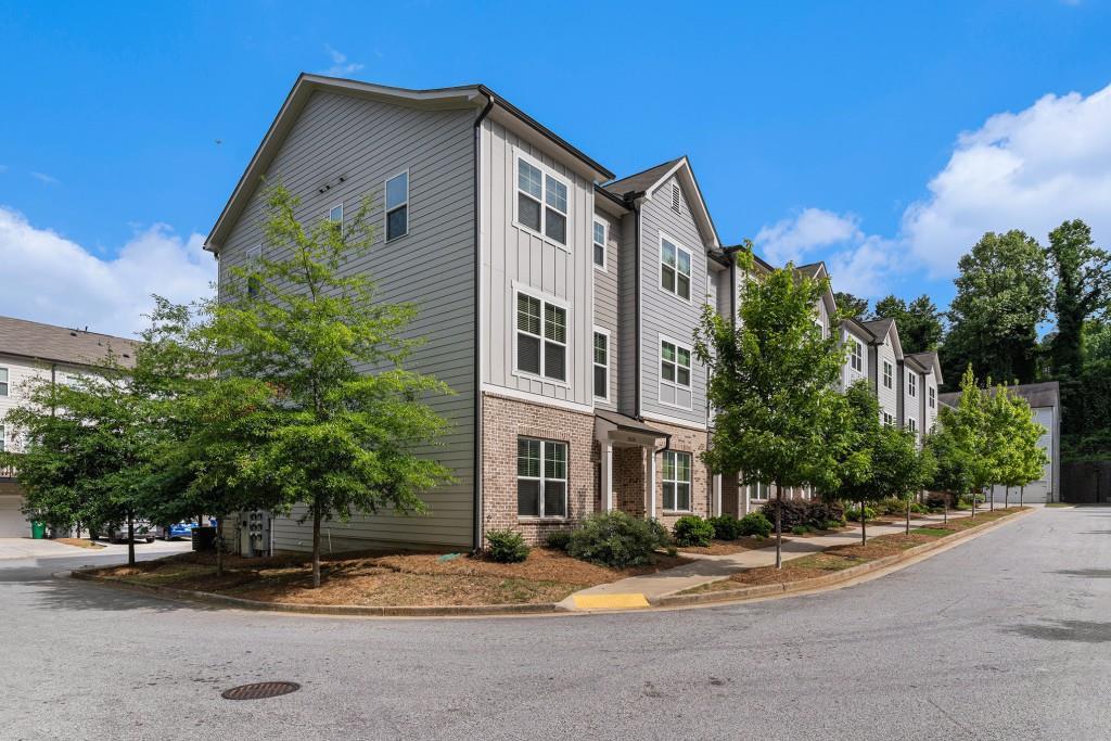 1624 Venture Point Way, Decatur, GA 30032