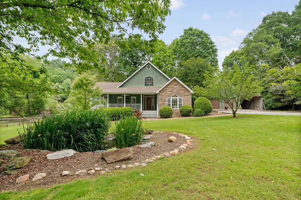 83 Licklog Rd., Ellijay, GA 30536