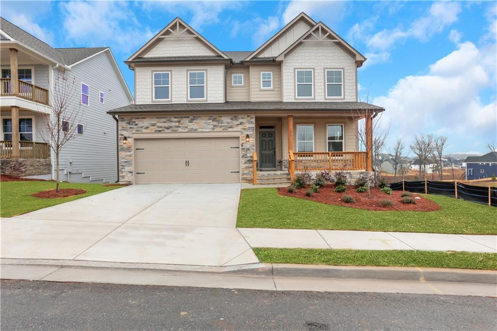 192 Candlewood Ln., Hoschton, GA 30548