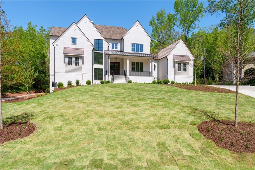 541 Londonberry Rd., Atlanta, GA 30327