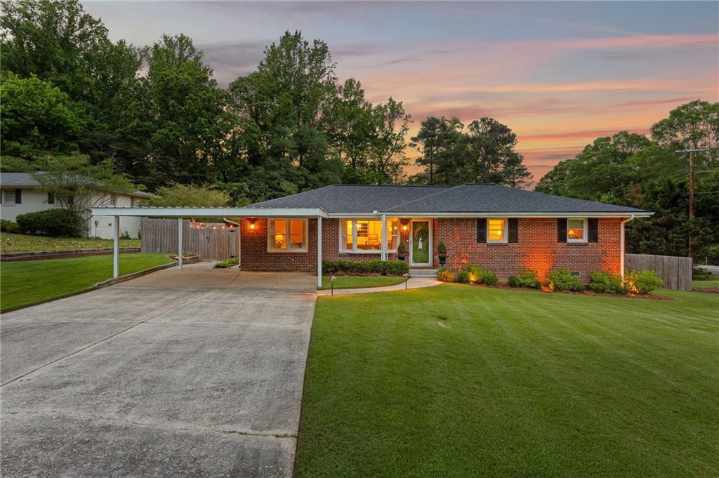3872 Francis Dr., Powder Springs, GA 30127