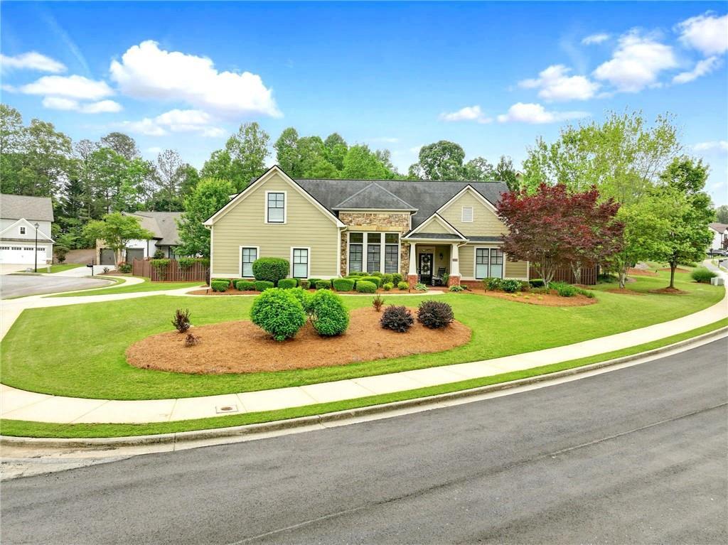 3174 Piney Woods Cir., Buford, GA 30519