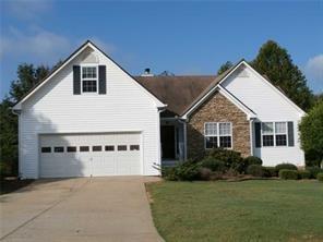 6391 Compass Dr., Flowery Branch, GA 30542
