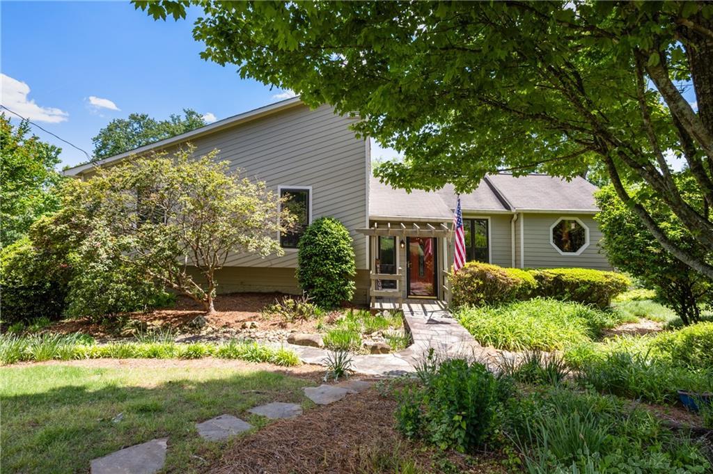 635 Stone Harbor Pkwy., Marietta, GA 30060