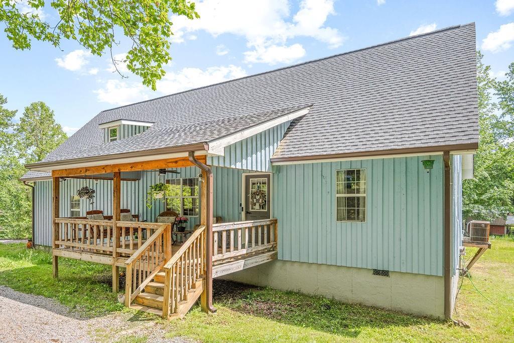 364 Stephen Thomas Dr., Talking Rock, GA 30175