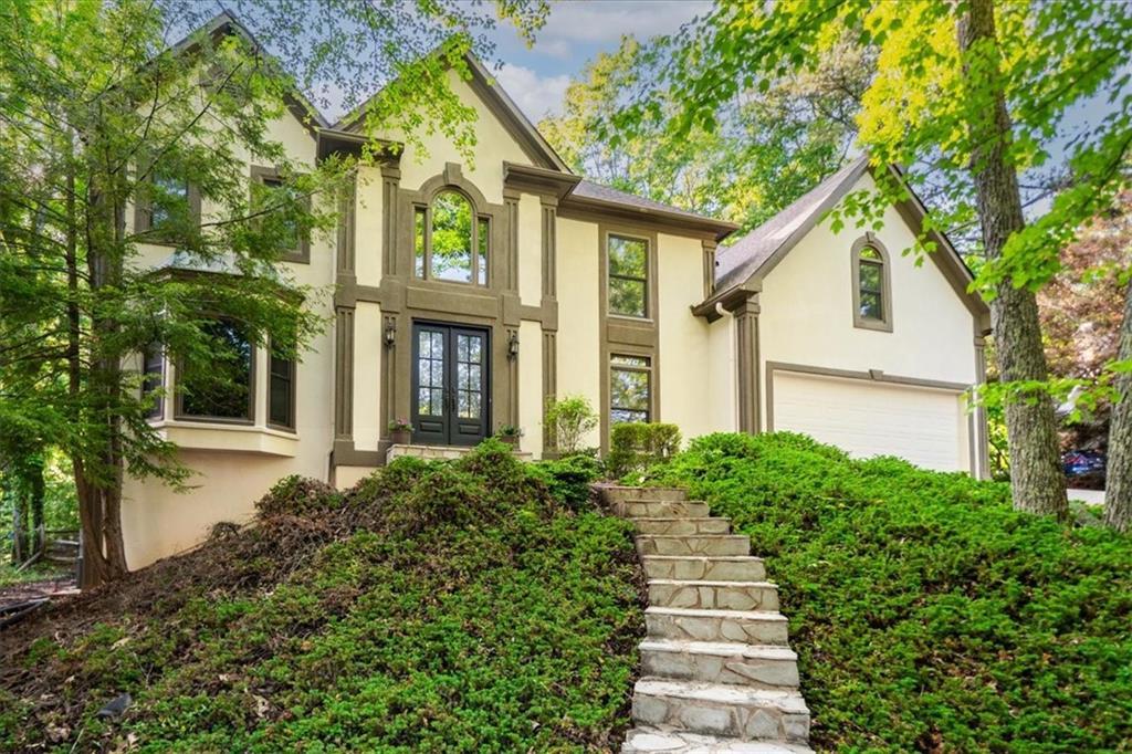 11950 Wildwood Springs Dr., Roswell, GA 30075