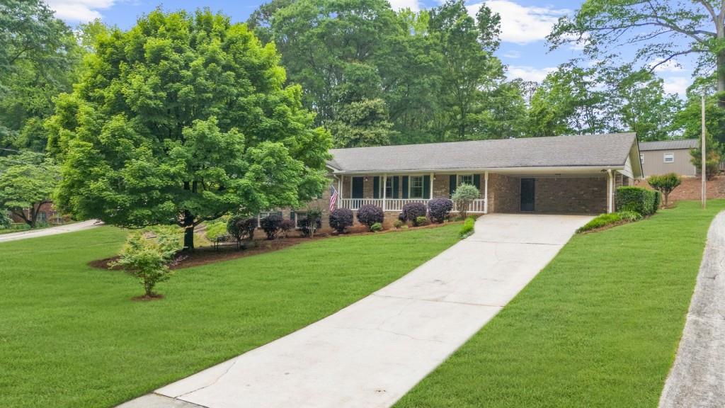1541 Eldonlas Ct., Stone Mountain, GA 30087