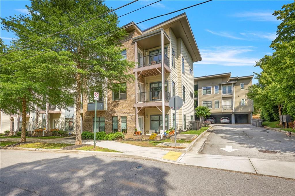 22 Moda Ln., Atlanta, GA 30316