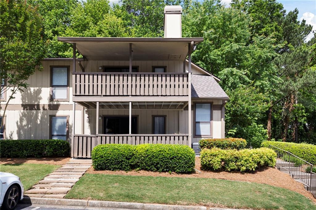 807 Woodcliff Dr., Sandy Springs, GA 30350