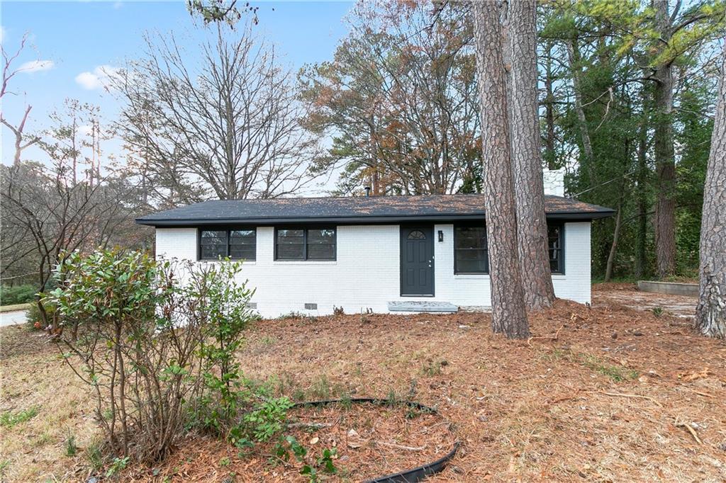 3215 Pennignton Cir., Atlanta, GA 30354