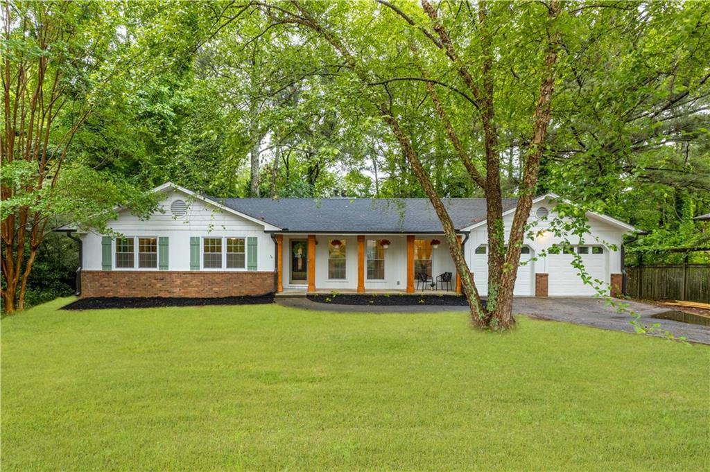2221 Meadow Wood Ct., Marietta, GA 30062