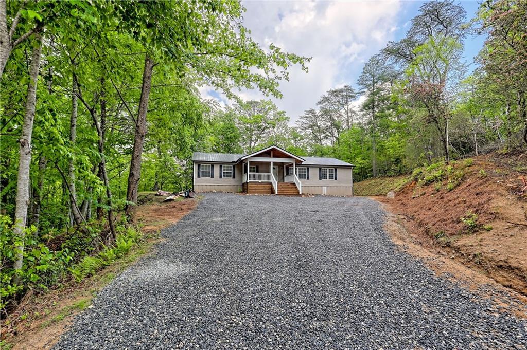 65 Redwood Ln., Tiger, GA 30576