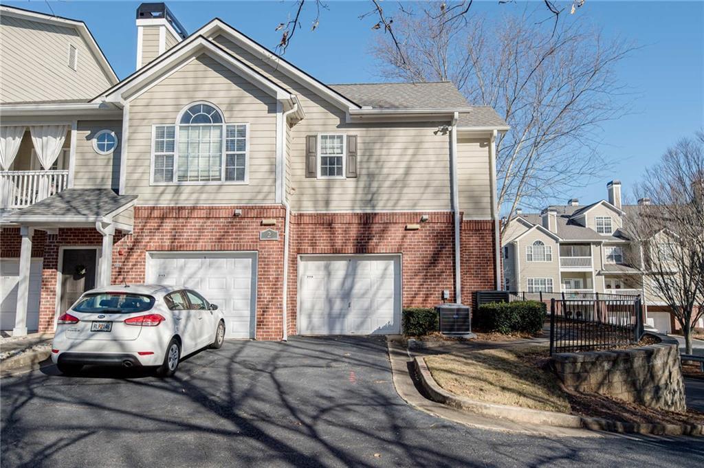 2114 Woodland Ln., Alpharetta, GA 30009