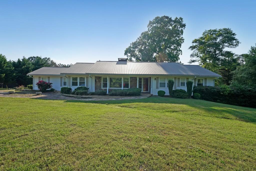 1001 Wiley Bridge Rd., Woodstock, GA 30188