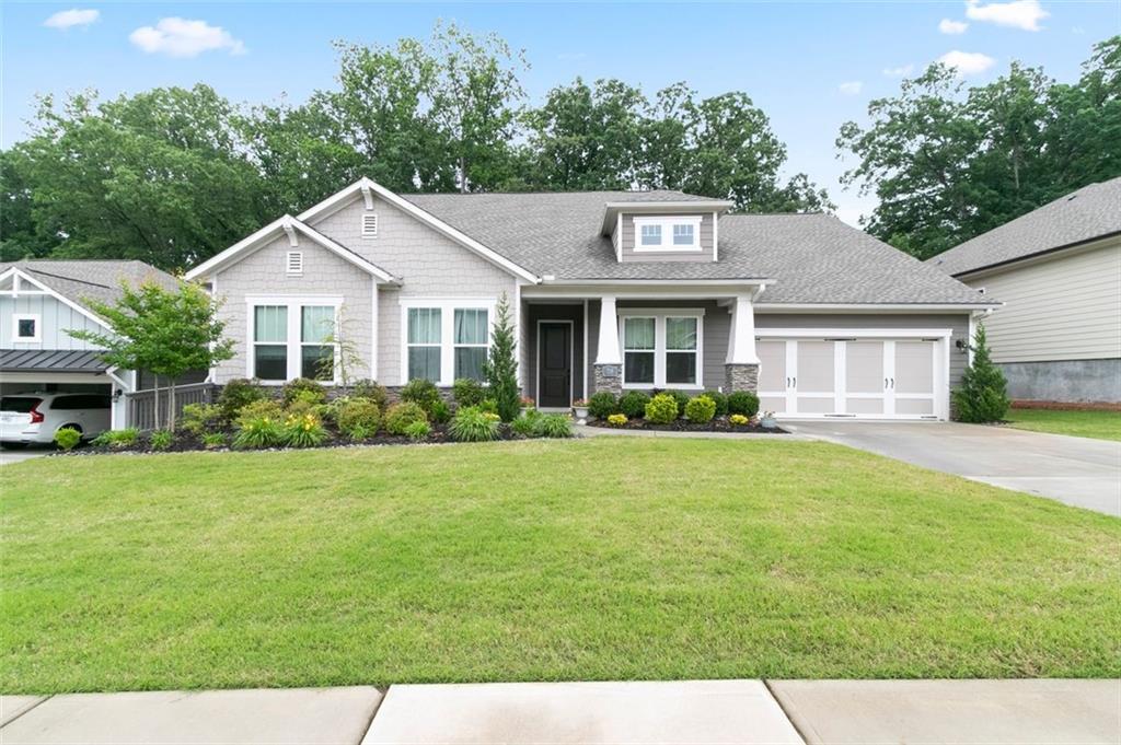 719 Elizabeth Tr., Woodstock, GA 30189