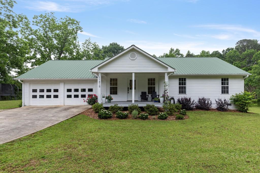 11415 Hutcheson Ferry Rd., Chattahoochee Hills, GA 30268