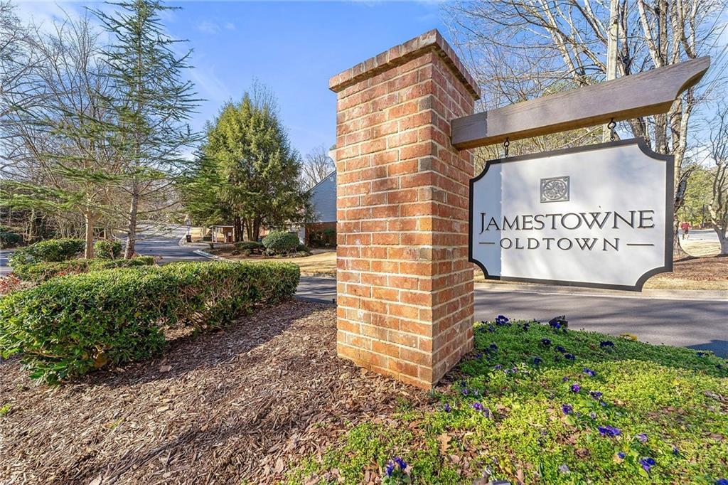 2300 Newport Landing, Alpharetta, GA 30009