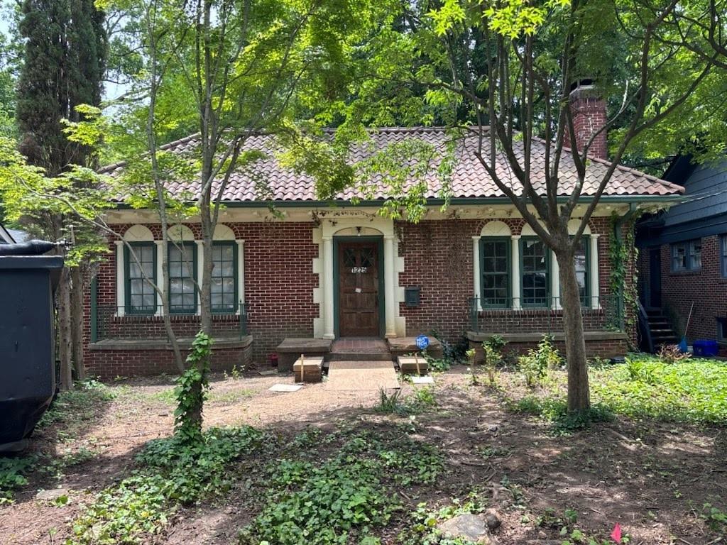 1225 Cameron Ct., Atlanta, GA 30306