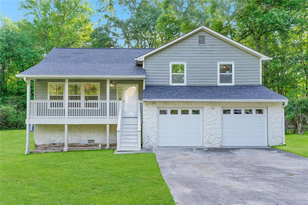 6625 Peppermill Ln., South Fulton, GA 30349