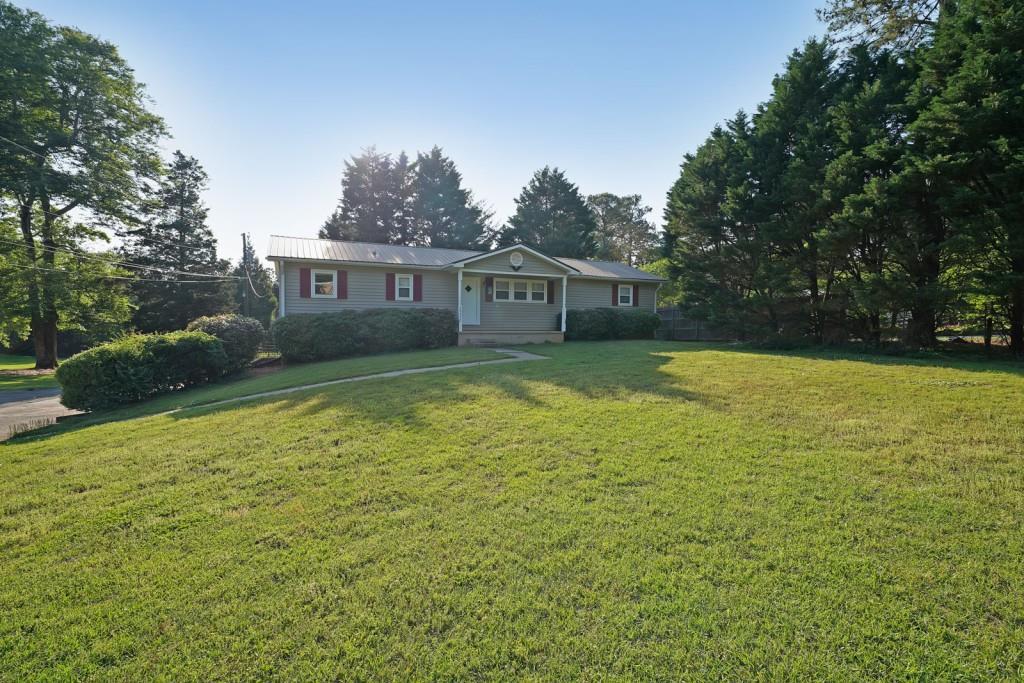 1003 Wiley Bridge Rd., Woodstock, GA 30188
