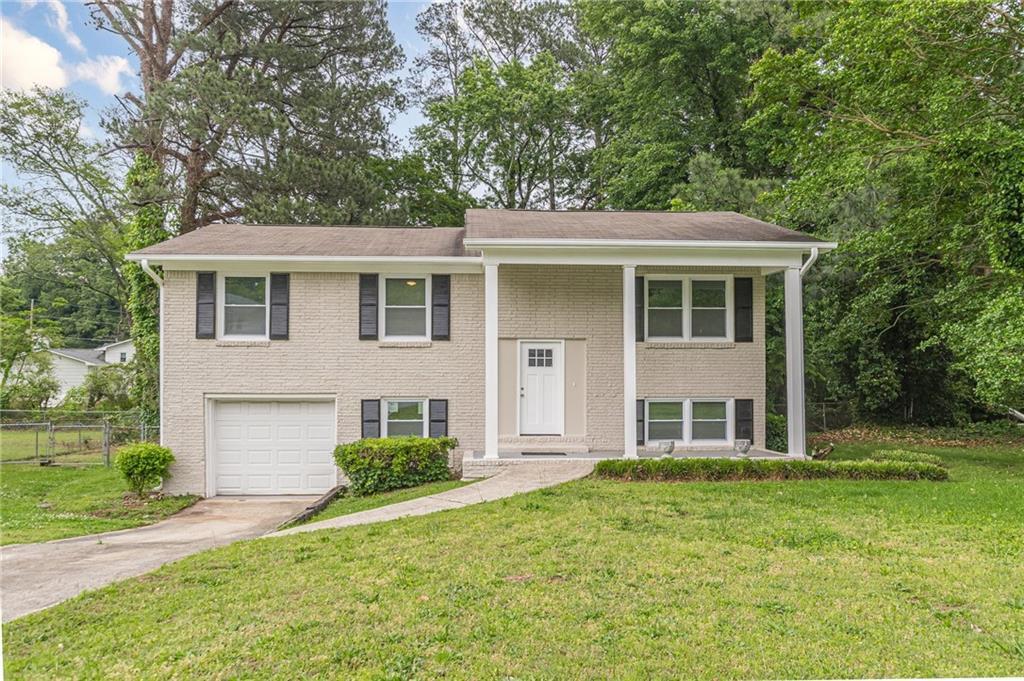 5312 Brittany Tr., Atlanta, GA 30349