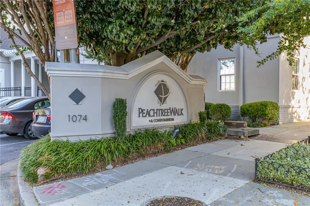 1074 Peachtree Walk #B404, Atlanta, GA 30309