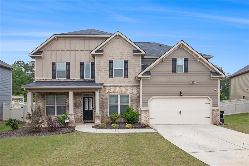 206 Brookview Dr., Newnan, GA 30265