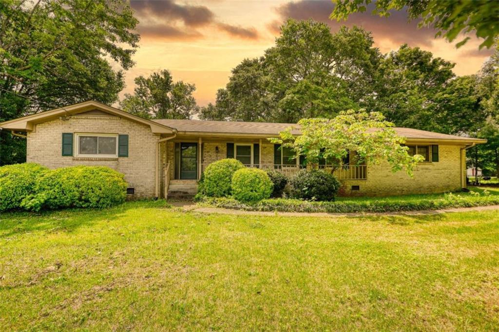 2368 Ellis Ct., Snellville, GA 30078