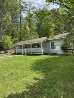 10611 Chatsworth Hwy., Ellijay, GA 30540