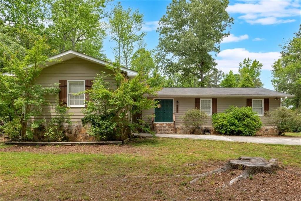 7370 N Mitchell Ct., Villa Rica, GA 30180