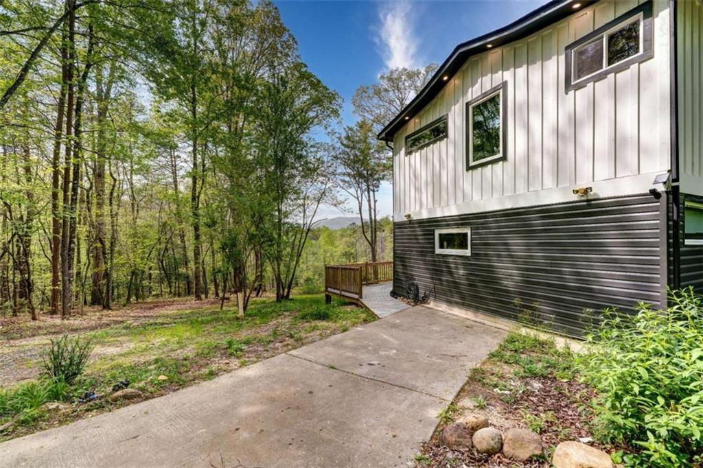 361 Rising Star Rd., Ellijay, GA 30536