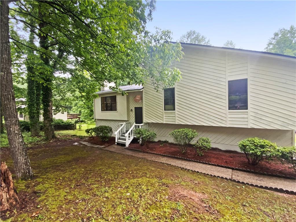 2325 Sebring Ct., Marietta, GA 30064