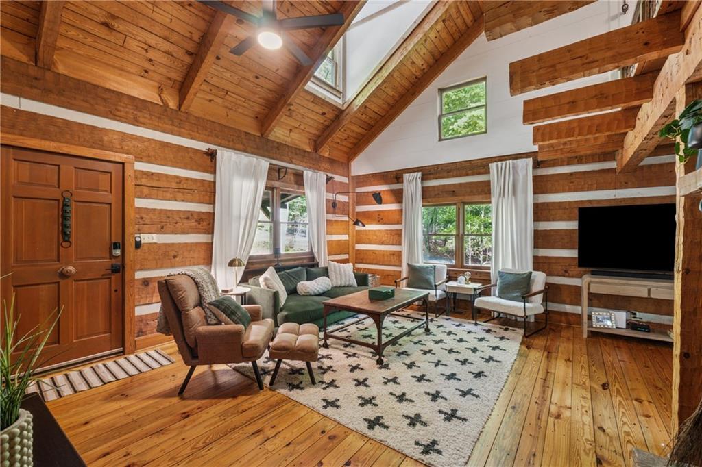 1074 Quail Cove Dr., Jasper, GA 30143