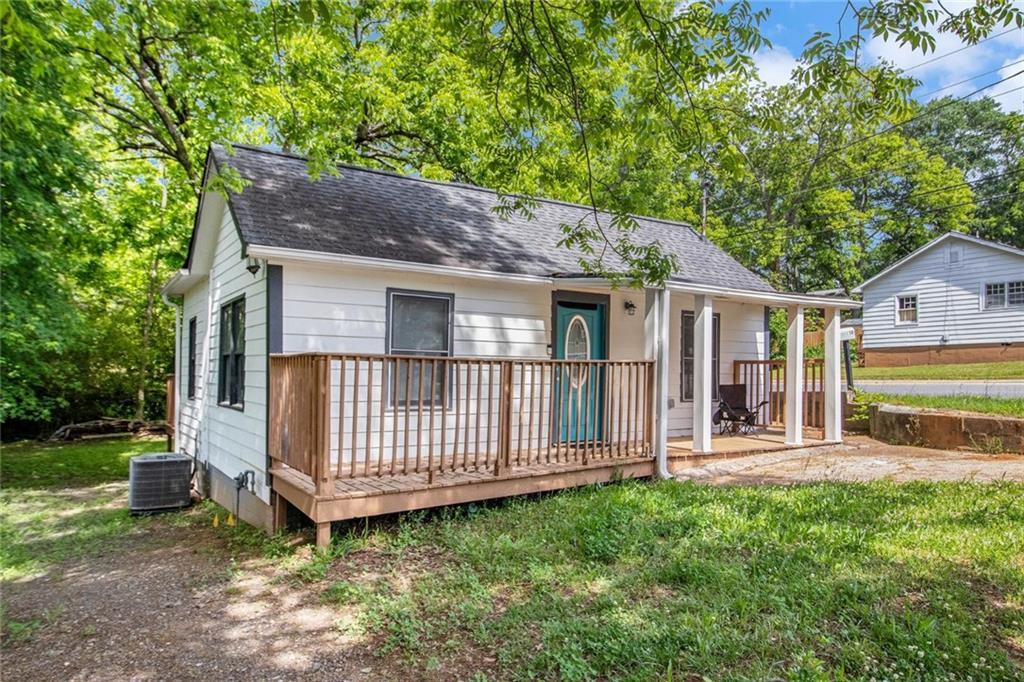 150 Spring St., Newnan, GA 30263