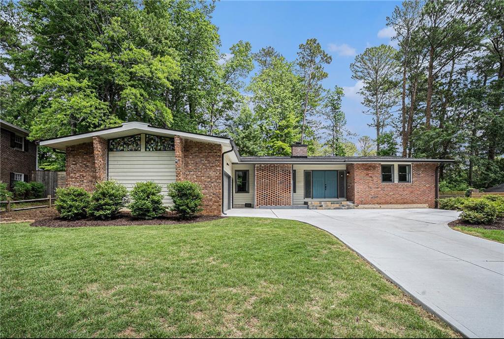 4469 Huntington Cir., Atlanta, GA 30338