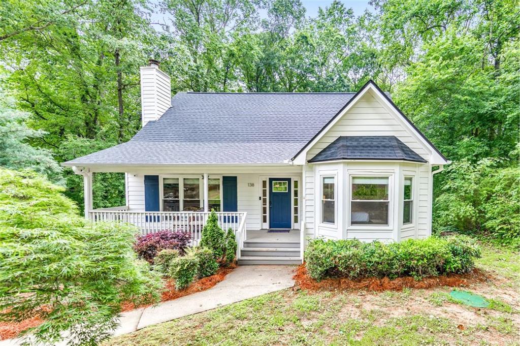 138 Hartwood Dr., Woodstock, GA 30189