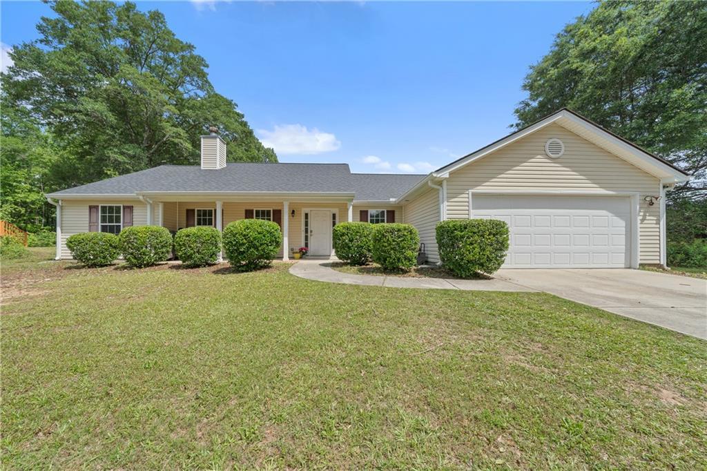 100 Gum Creek Landing, Oxford, GA 30054
