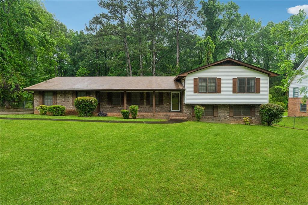 2255 Chippewa Dr., Riverdale, GA 30296