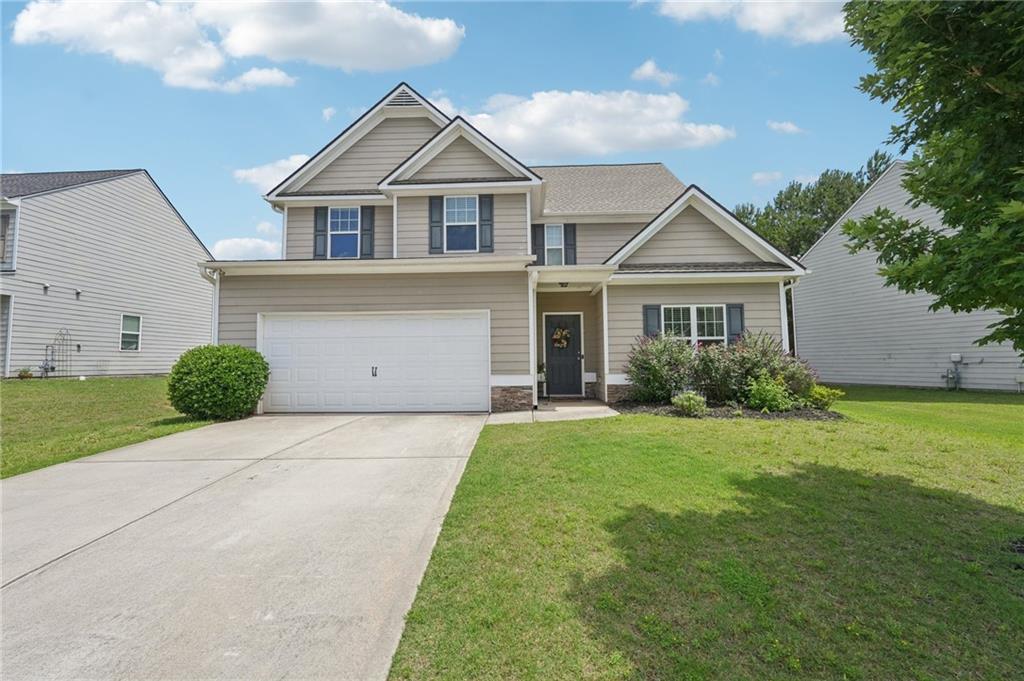 92 Valley Brook Dr., Dallas, GA 30132