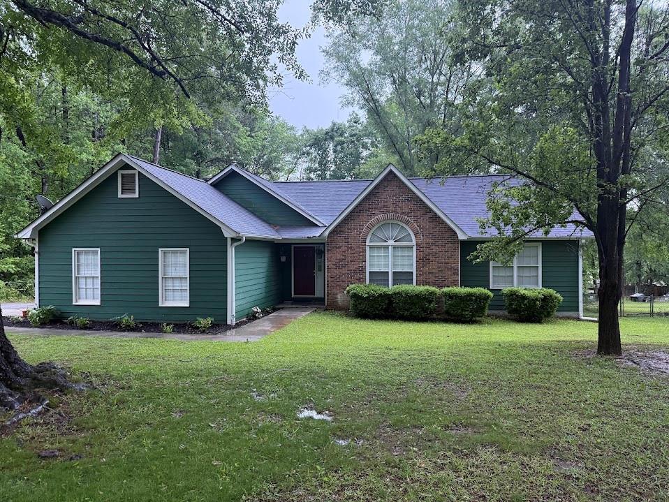 608 Fairhaven Blvd., Stockbridge, GA 30281