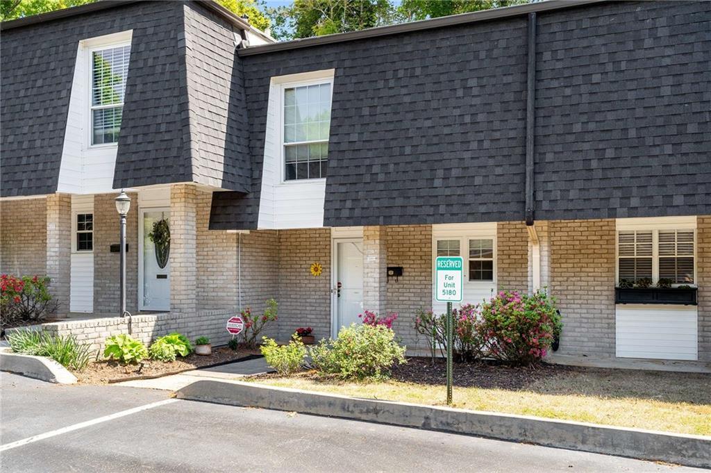 5180 Chemin De Vie, Atlanta, GA 30342