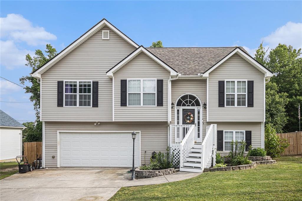 251 Hunt Club Cir., Temple, GA 30179