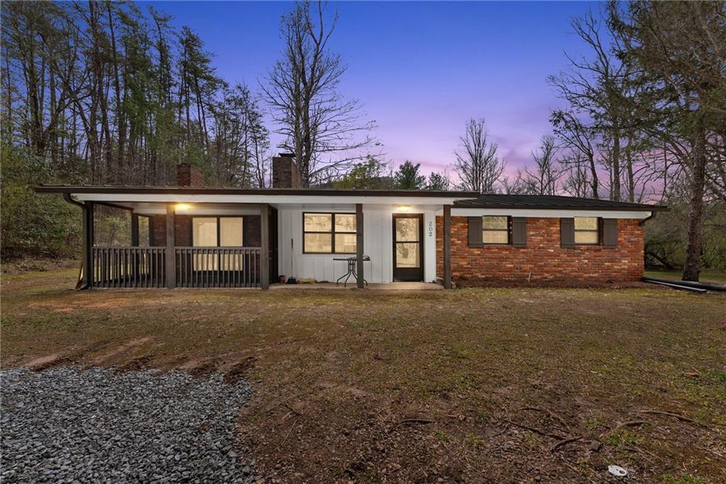 202 Chastain Rd., Sautee Nacoochee, GA 30571